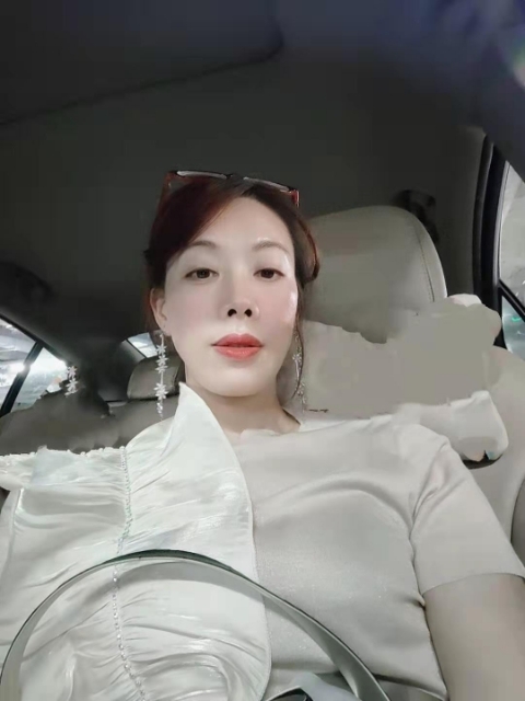 曙光的第一张照片--福清闪婚服务中心