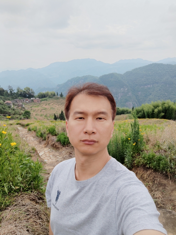 彩虹的第一张照片--福清闪婚服务中心